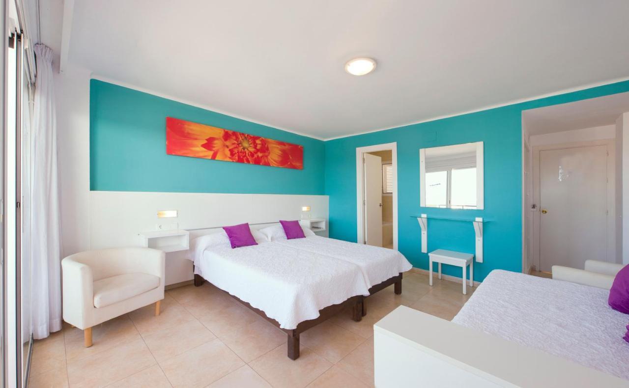 Hostal Costa Blanca Ibiza-stad Buitenkant foto