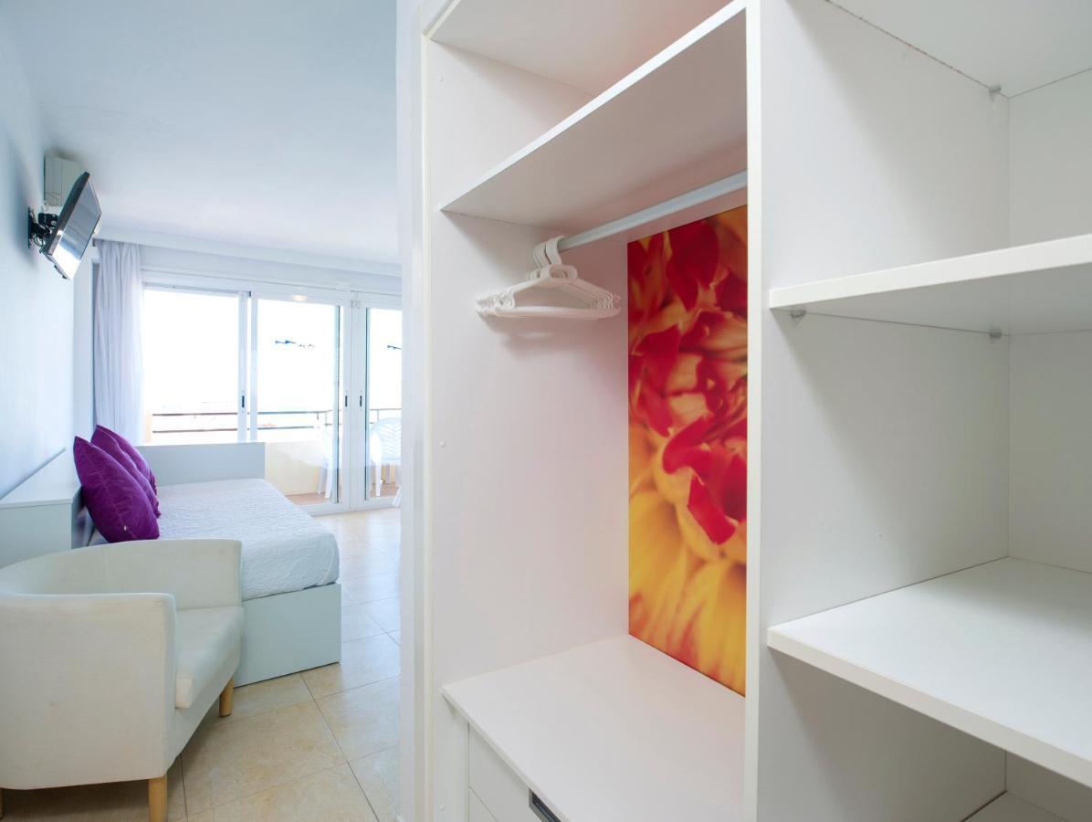 Hostal Costa Blanca Ibiza-stad Buitenkant foto