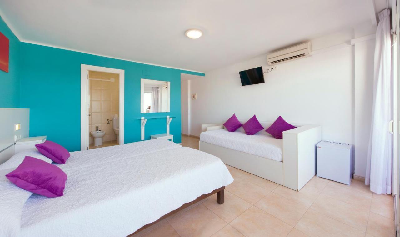 Hostal Costa Blanca Ibiza-stad Buitenkant foto