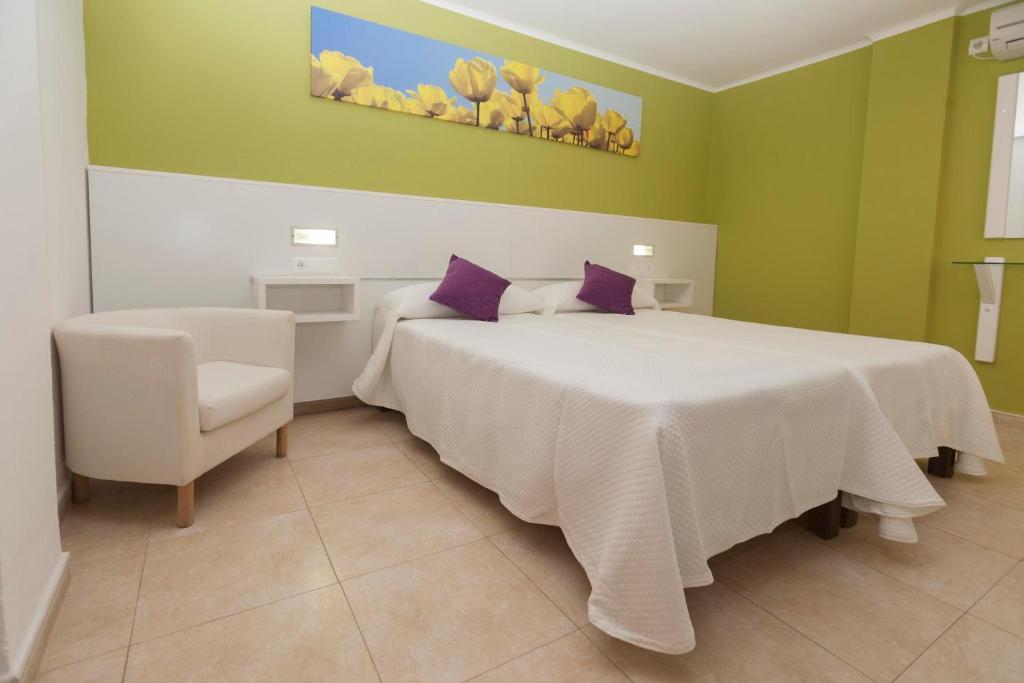 Hostal Costa Blanca Ibiza-stad Buitenkant foto